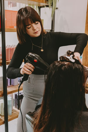 Charlotte - Premium Stylist